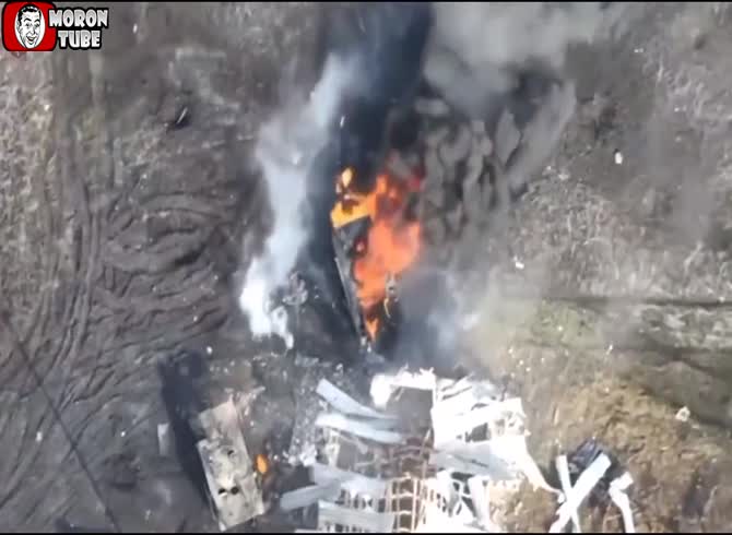 Video :A Ukrainian soldier uses US-supplied Javelin missiles to destroy five Russian tanks in a single day